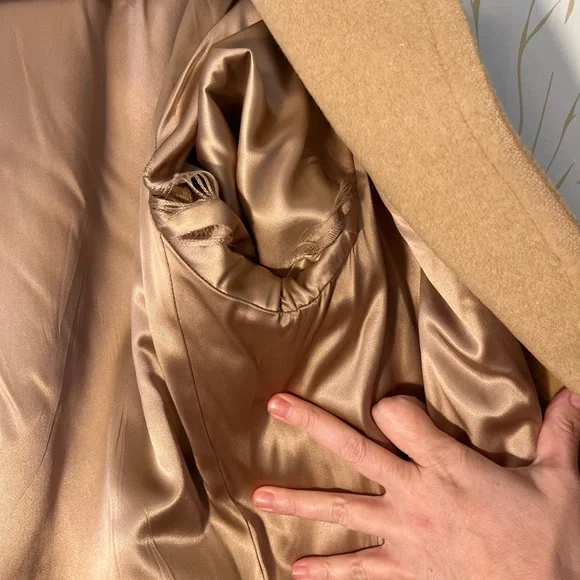 Vintage Lands End 100% Camel Hair Wool Double-Breasted Trench Coat - Size 10 - Picture 11 of 11